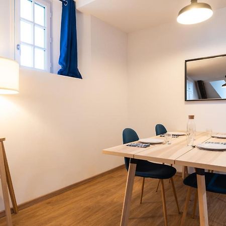 Appartement Coeur De Ville - Au Calme - Wifi - Four, Lave-Seche Linge По Екстериор снимка