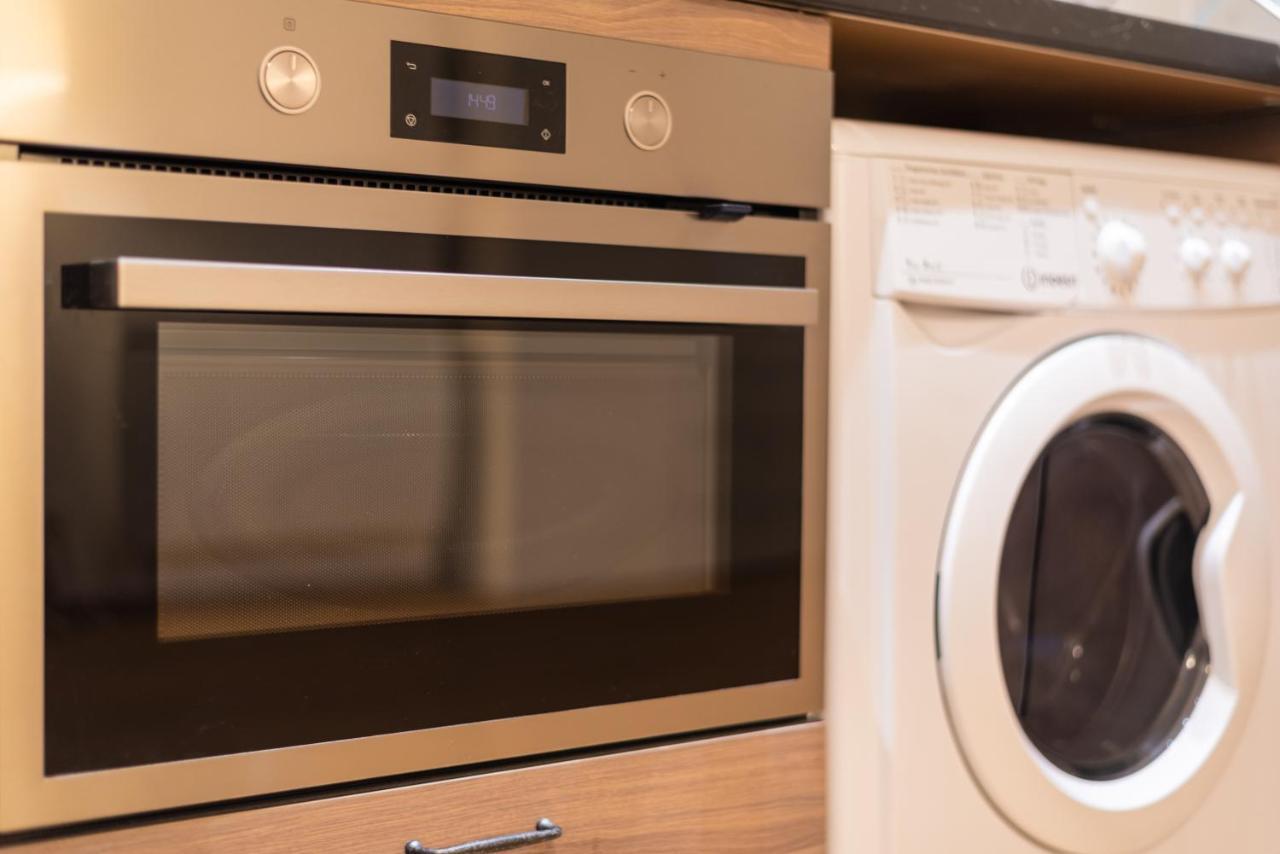 Appartement Coeur De Ville - Au Calme - Wifi - Four, Lave-Seche Linge По Екстериор снимка